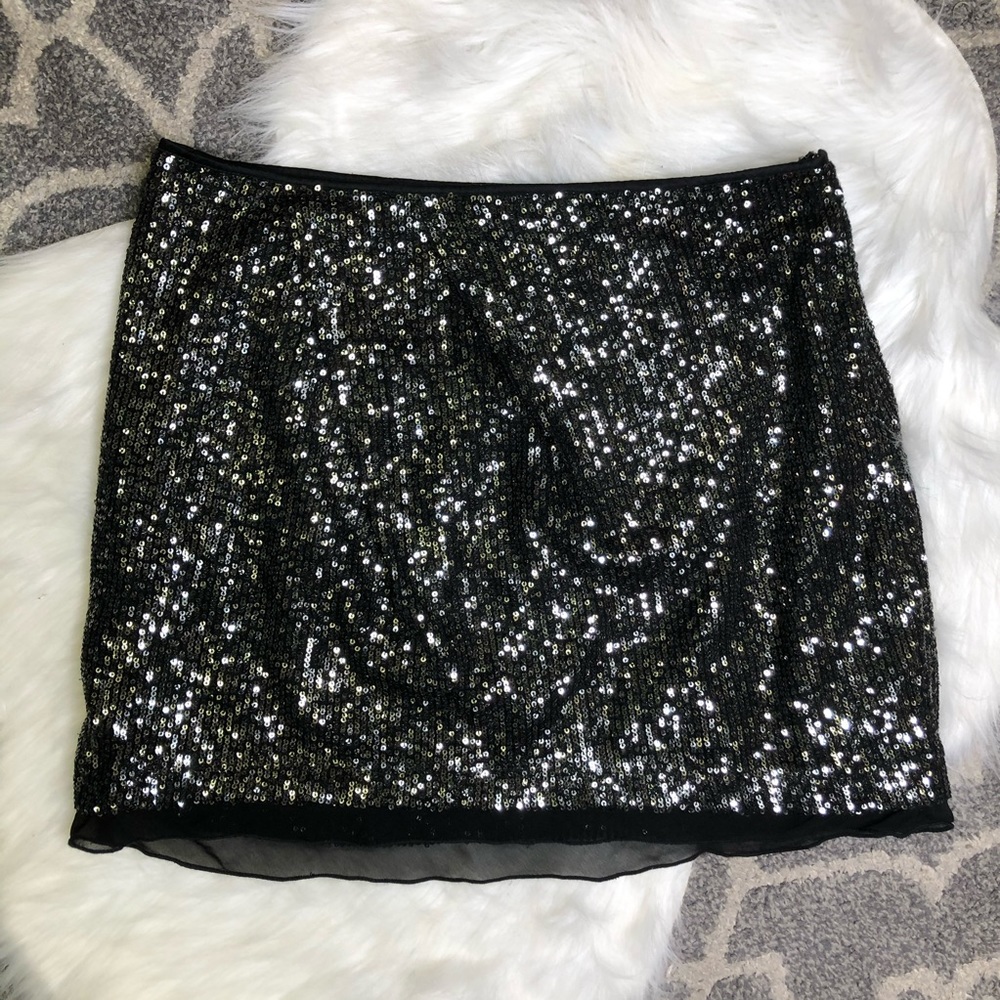 Jennifer Lopez Black Sequin Mini Skirt Sheer Detai